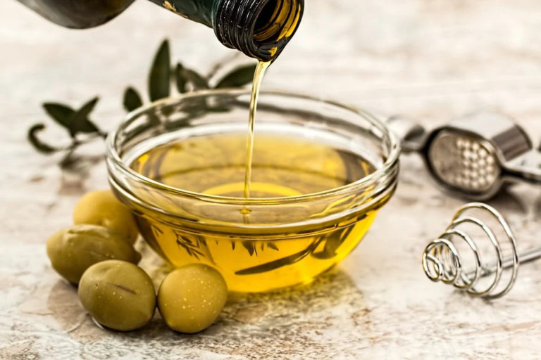 Olives et chat : Tout ce qu’il faut savoir
